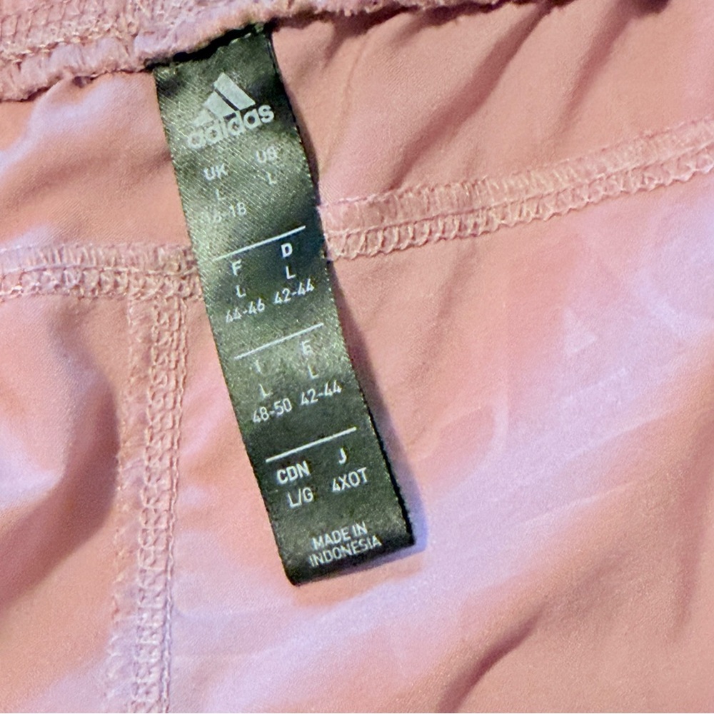 Adidas AeroReady Logo Print Shorts 🌸✨ - Picture 6 of 7